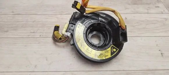 Toyota Corolla Verso AR10 Airbag slip ring squib (SRS ring) 