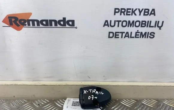 Nissan X-Trail T30 Multifunctional control switch/knob 255519H200