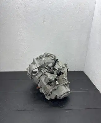 Volkswagen Golf VII Manual 6 speed gearbox MYF
