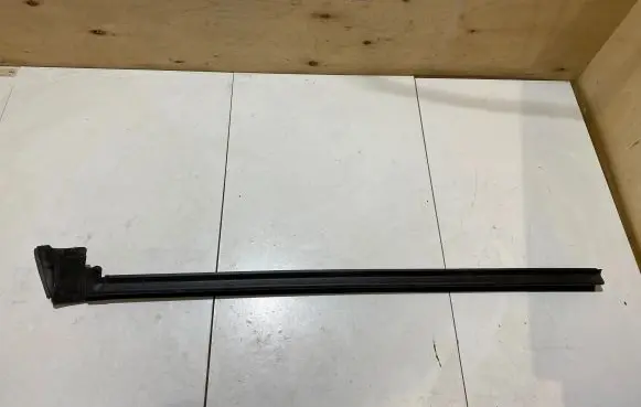 Ford Mustang VI Other front door trim element FR3B6321434AG