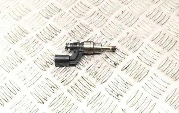 Volkswagen Golf V Fuel injector 03C906036A