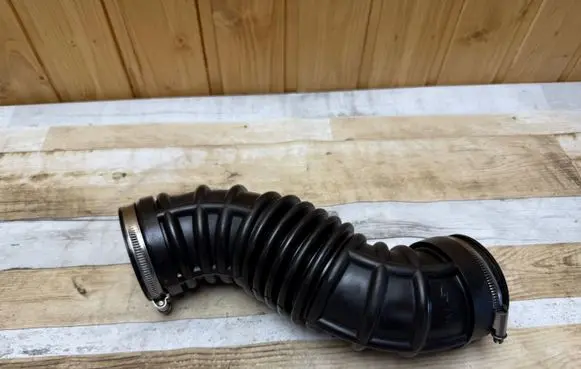 Opel Antara Air intake hose/pipe 96628960