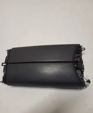 Mercedes-Benz C W205 Armrest 1271362 1263765
