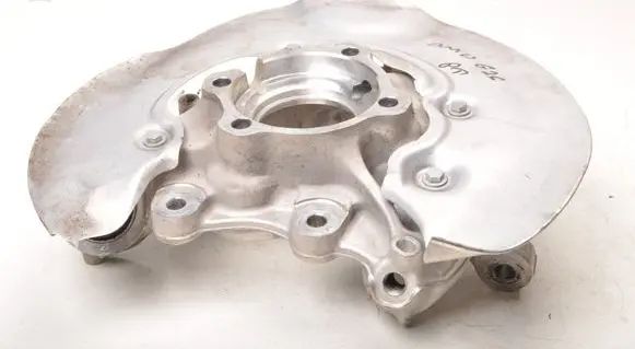 BMW i4 Rear wheel hub spindle/knuckle 6893274-01