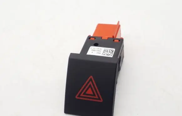 Skoda Fabia Mk2 (5J) Hazard light switch 5J0953235E