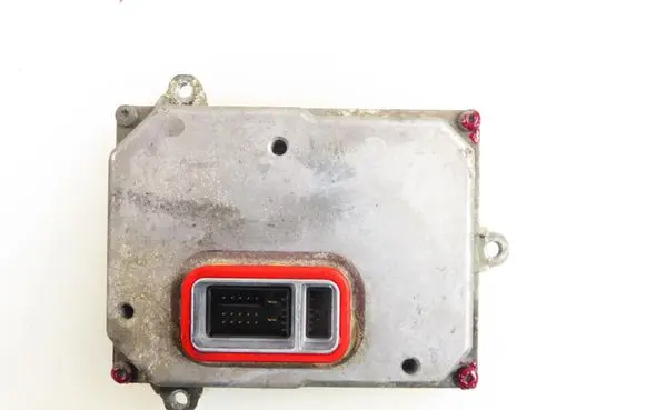 Audi A4 S4 B7 8E 8H Headlight ballast module Xenon 307329115