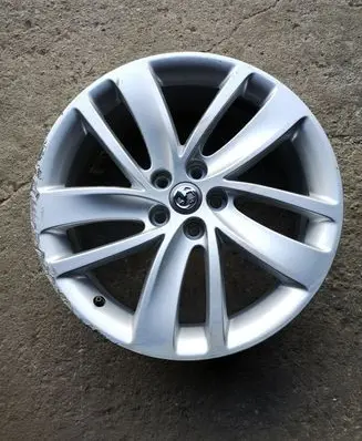 Opel Mokka R18 alloy rim 95440992