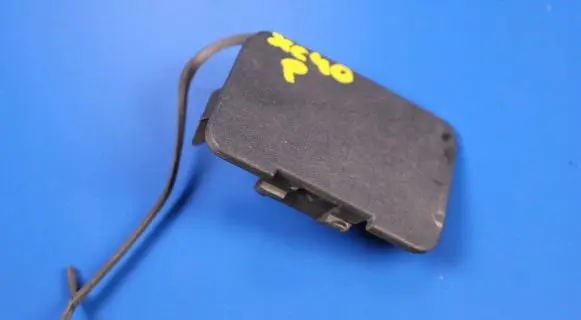 Volvo XC90 Front tow hook cap/cover