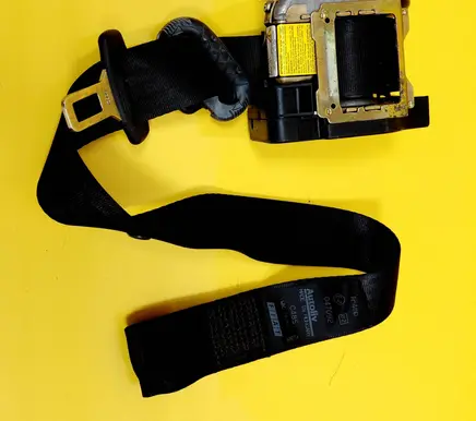Fiat Bravo - Brava Front seatbelt 047095