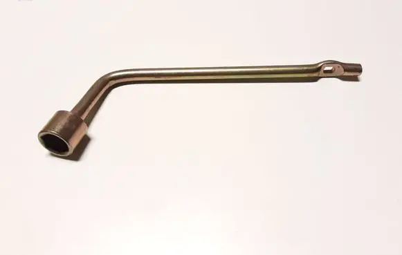 Mazda Tribute Wheel nut wrench 