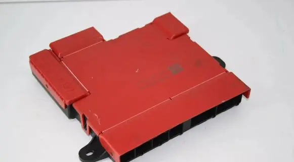 BMW X6 F16 Current control relay 928550803