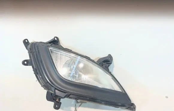 Hyundai i30 Front fog light HALOGENI30