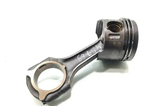 Mercedes-Benz S W220 Piston with connecting rod 