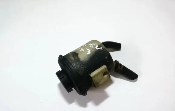 Nissan Almera N16 Power steering fluid tank/reservoir