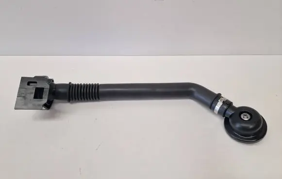 Mercedes-Benz Sprinter W907 W910 Oil fill pipe A6510100169