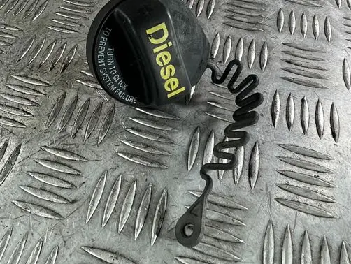 Volvo S80 Fuel tank filler cap 