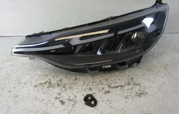 Ford Transit Custom Headlight/headlamp PZ3113E015CB