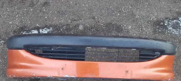 Peugeot 206 Front bumper 9625078477