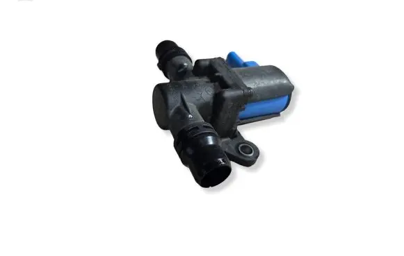 Opel Corsa F Coolant heater control valve 9839333280 3202357