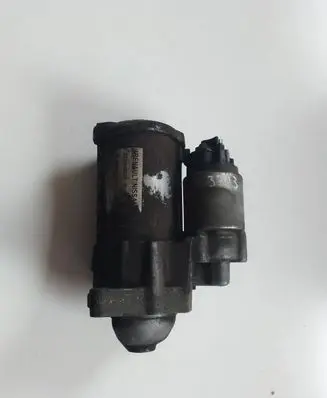 Renault Captur Starter motor 233004868R