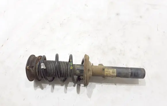 Volkswagen PASSAT B8 Front shock absorber/damper 3Q0413031BN