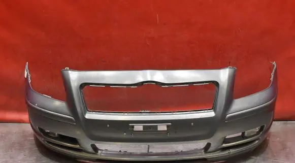 Toyota Avensis Verso Front bumper