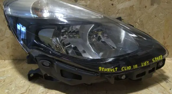 Renault Clio III Headlight/headlamp