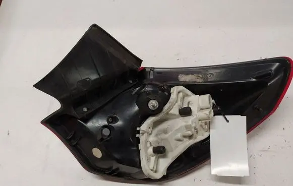 Opel Astra J Rear/tail lights 13306459