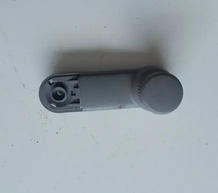 Skoda Favorit (781) Front door window winding handle 112587 00205