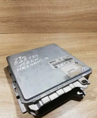 BMW 5 E39 Engine control unit/module ECU 2247891 0281001373