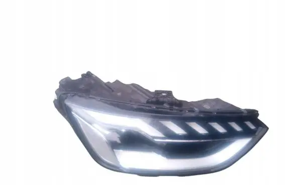 Audi A4 S4 B9 8W Headlight/headlamp