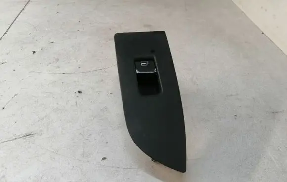 Volkswagen PASSAT CC Electric window control switch 3C8867375A