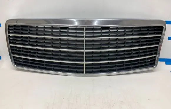 Mercedes-Benz S W140 Front grill 1408880123 A1408880123