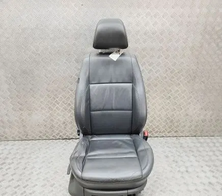Volkswagen Amarok Front passenger seat 5Z0881105Q