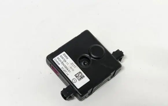 BMW X5 F15 Aerial antenna amplifier 9343304