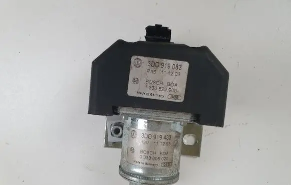 Volkswagen Phaeton Charging relay 3D0919433 3D0919083 1330522900