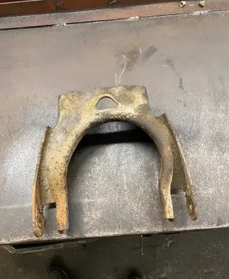 Citroen C6 Front lower control arm/wishbone 446328E