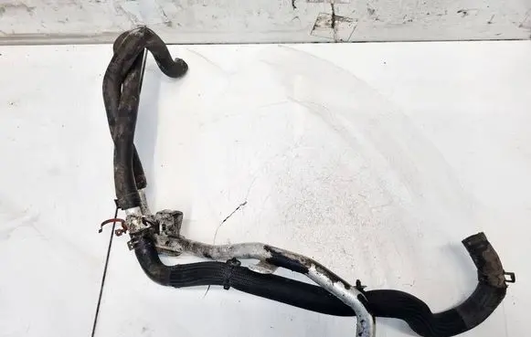 Land Rover Discovery Sport Engine coolant pipe/hose