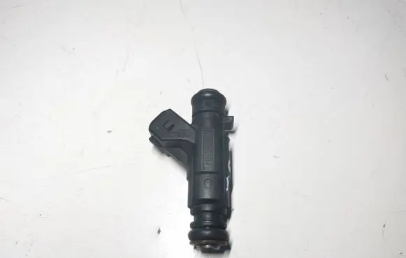 Mercedes-Benz C AMG W203 Fuel injector A1120780349 0280156072