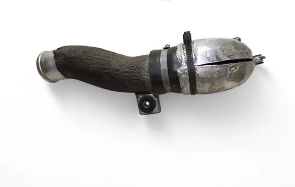 KIA Sorento Engine coolant pipe/hose