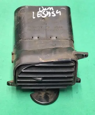 Subaru Legacy Dashboard side air vent grill/cover trim DT20