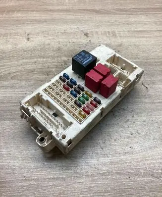 Fiat Stilo Fuse module 51715858 46778898