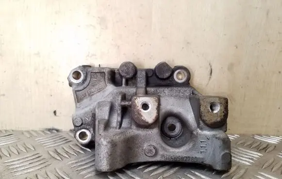 Land Rover Freelander 2 - LR2 Fuel filter bracket/mount holder 9656597780