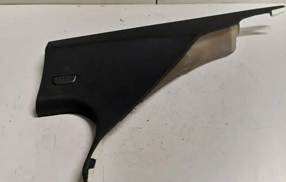 (C) pillar trim
