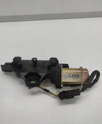 BMW 7 E65 E66 Tailgate/trunk/boot lock/catch/latch 07014872 FS578VA