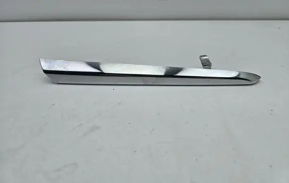 Toyota Yaris Front bumper splitter molding 531230D370