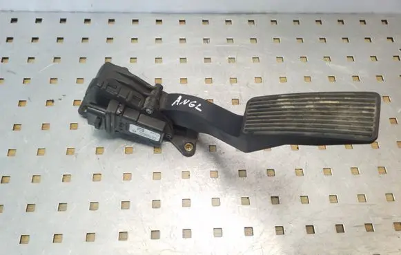 Jeep Grand Cherokee (WK) Accelerator throttle pedal 53013868AC