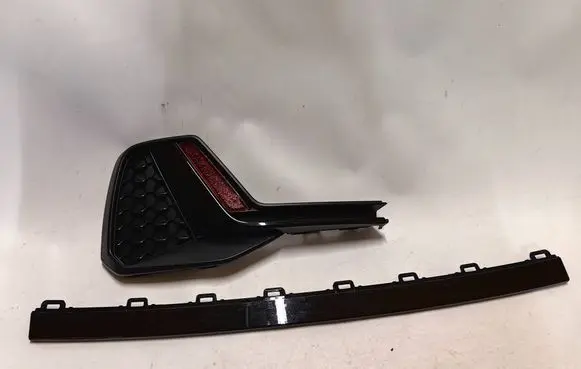 Audi A1 Front bumper lower grill 82A807833