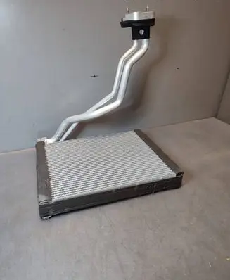 Tesla Model 3 Highland Heater blower radiator A80021
