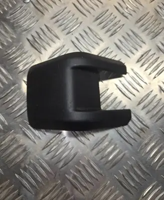 BMW X2 F39 Rear seat rail trim cover 7300168